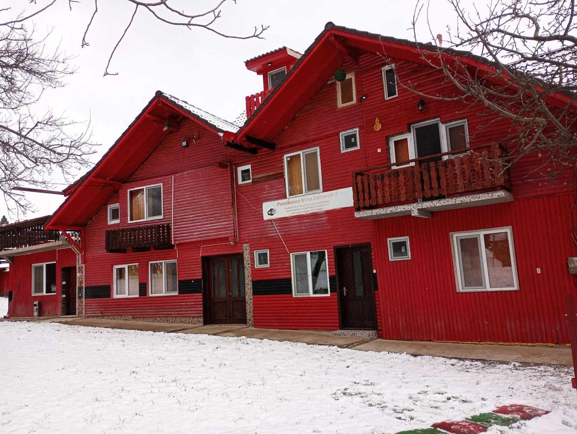 Pensiunea Irina Zarnesti 3-1990 Exterior foto